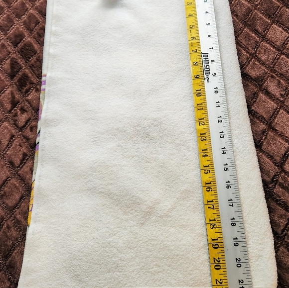 NBA LA Lakers Bench Towel • By : McArthur Towel and Sports • - Picture 10 of 10